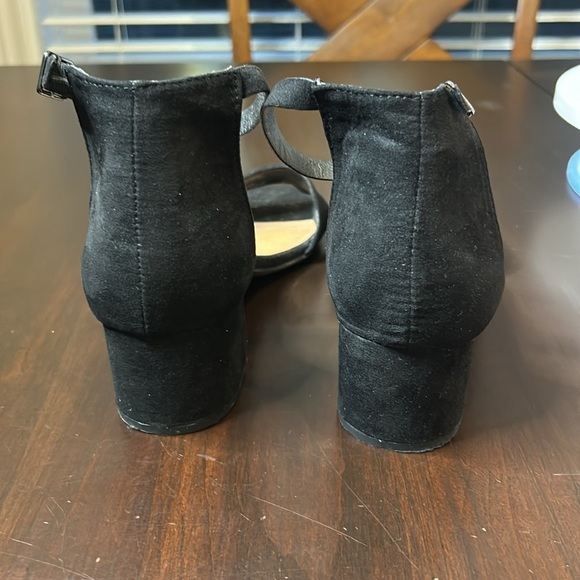 Rampage Black Faux Suede Block Heel Ankle Strap Open Toe Sandals Size 9 - Picture 5 of 13